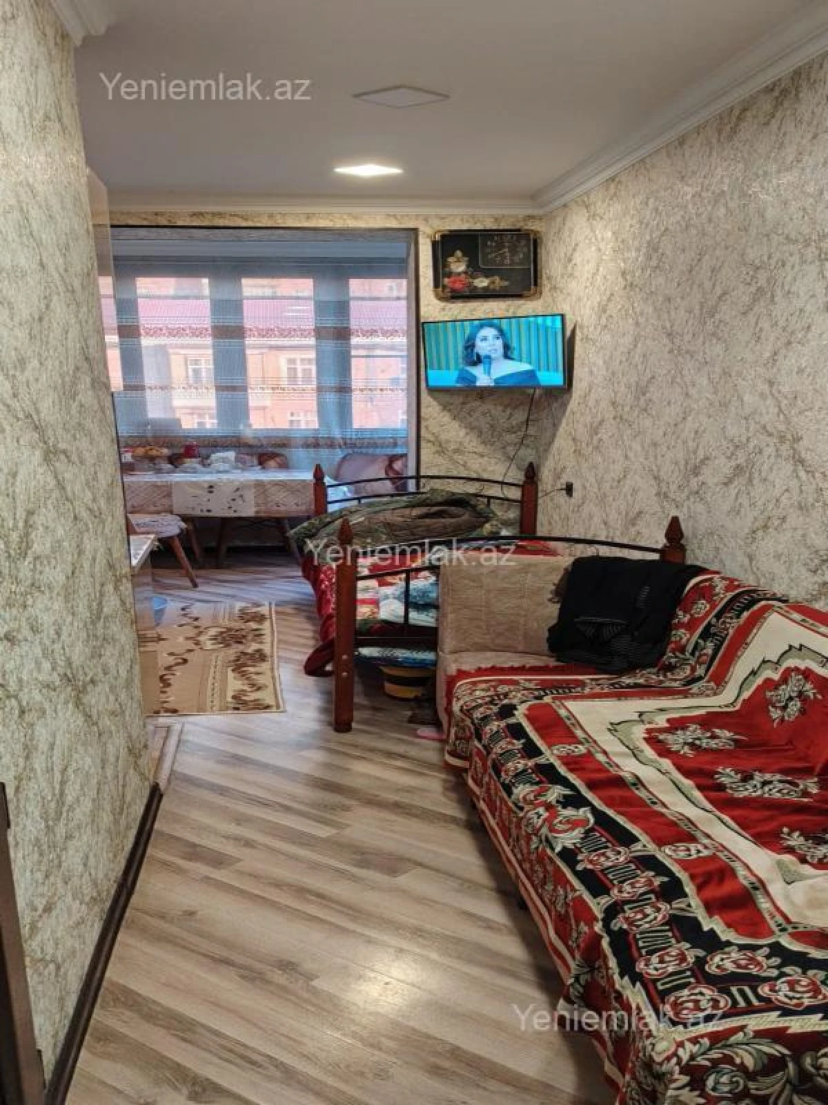 Satılır 2 otaqlı köhnə tikili 54 m²
