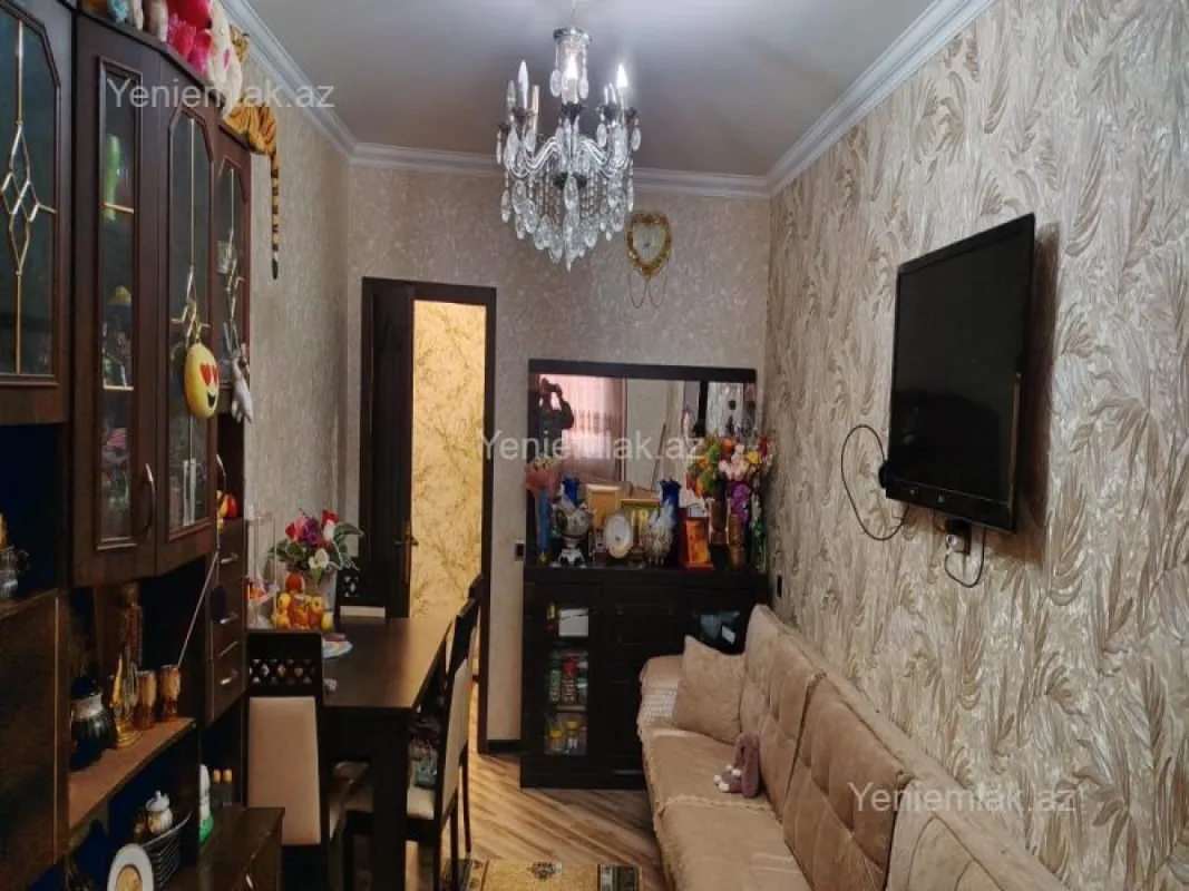 Satılır 2 otaqlı köhnə tikili 54 m²