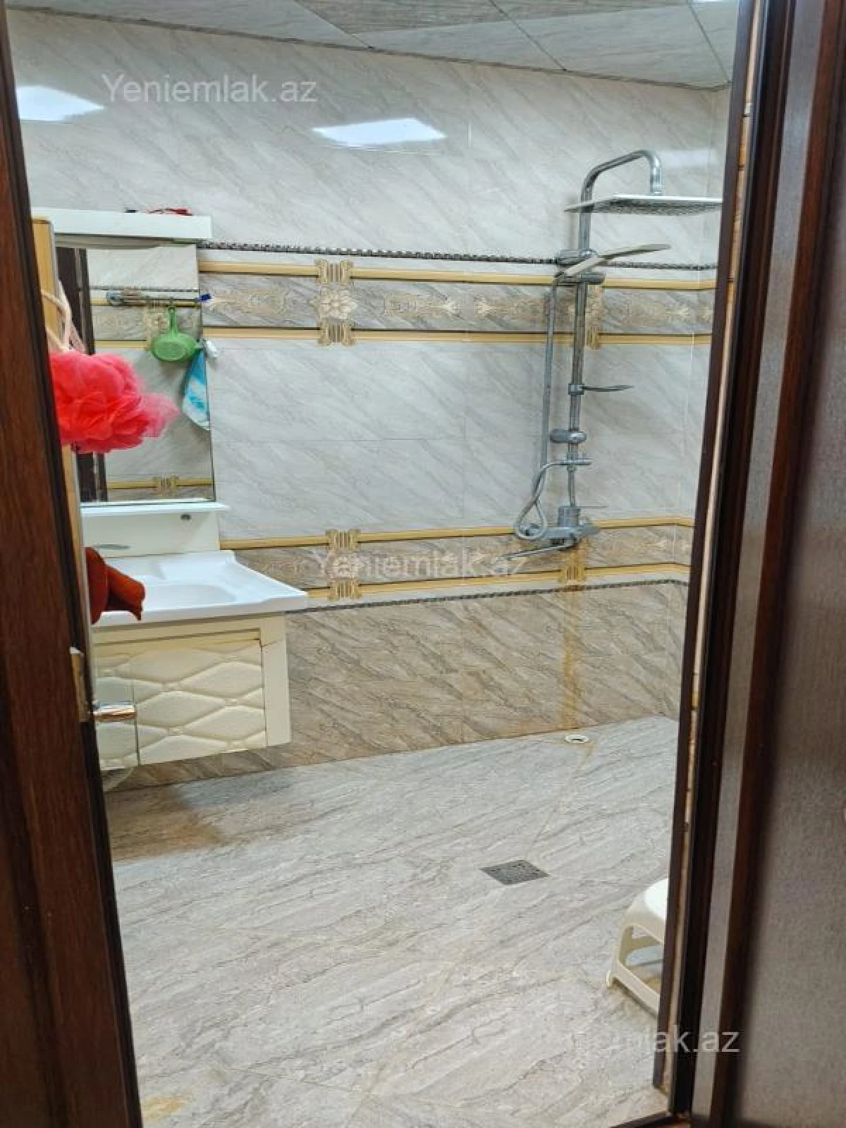 Satılır 2 otaqlı köhnə tikili 54 m²