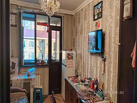 Satılır 2 otaqlı köhnə tikili 54 m²