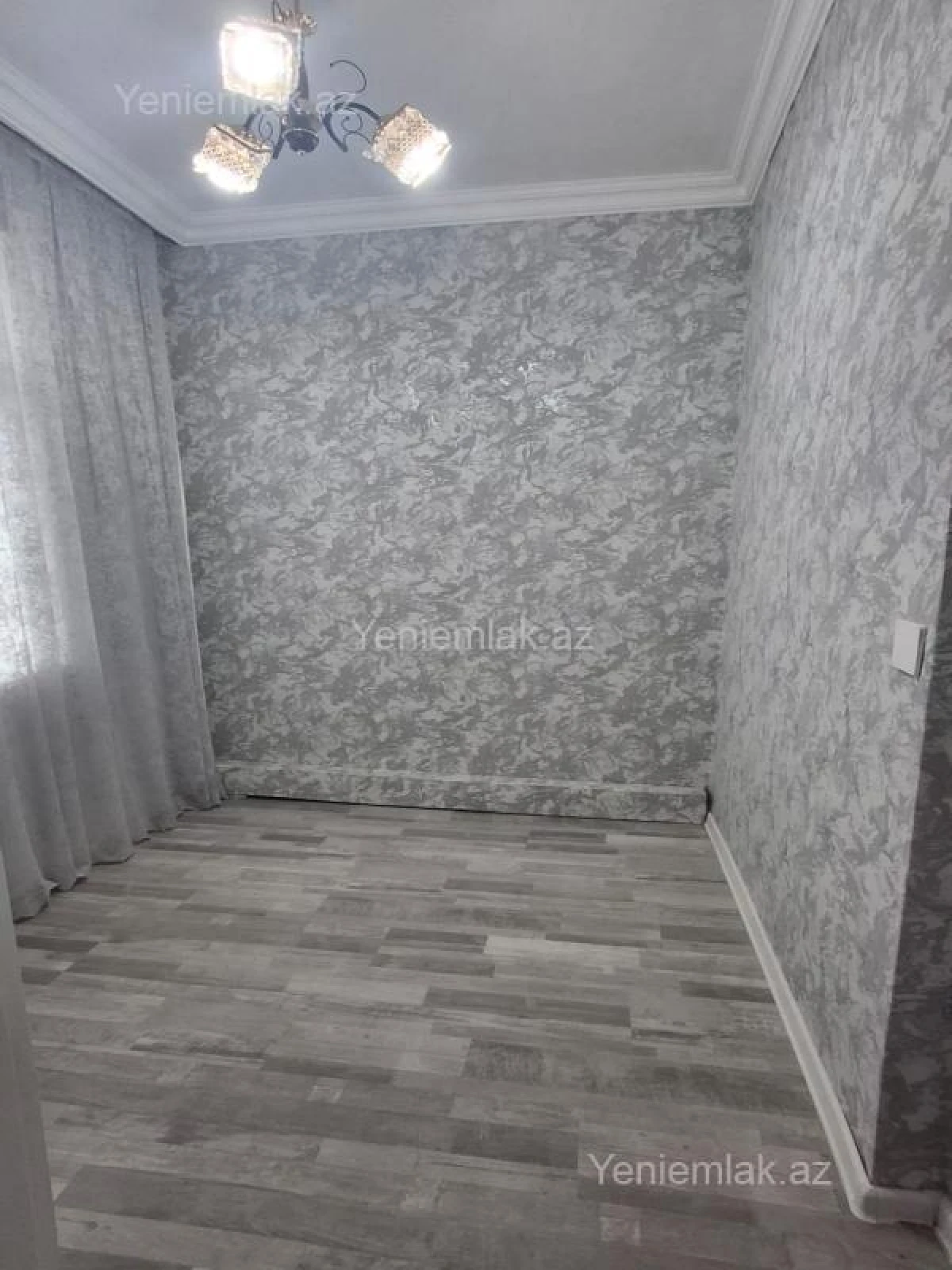 Satılır 2 otaqlı köhnə tikili 36 m²