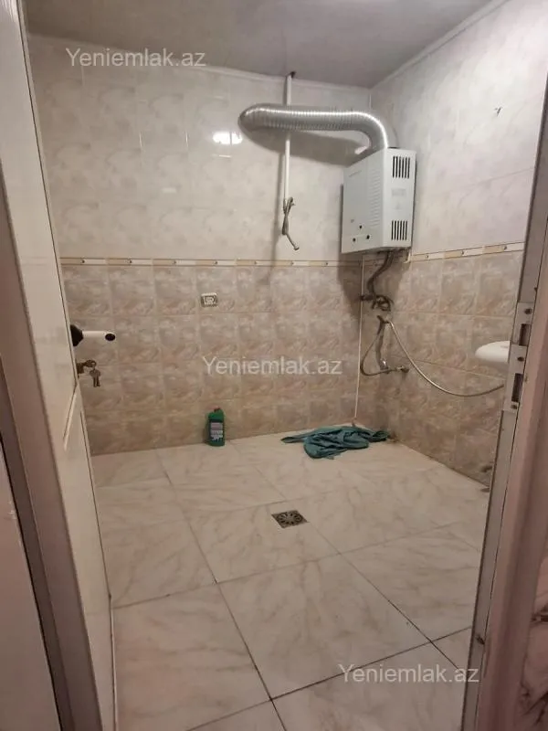 Satılır 2 otaqlı köhnə tikili 36 m²