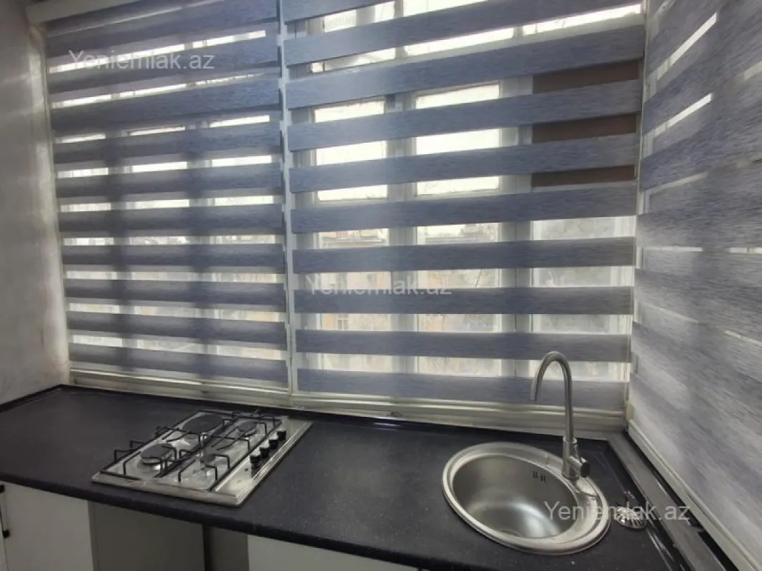 Satılır 2 otaqlı köhnə tikili 36 m²