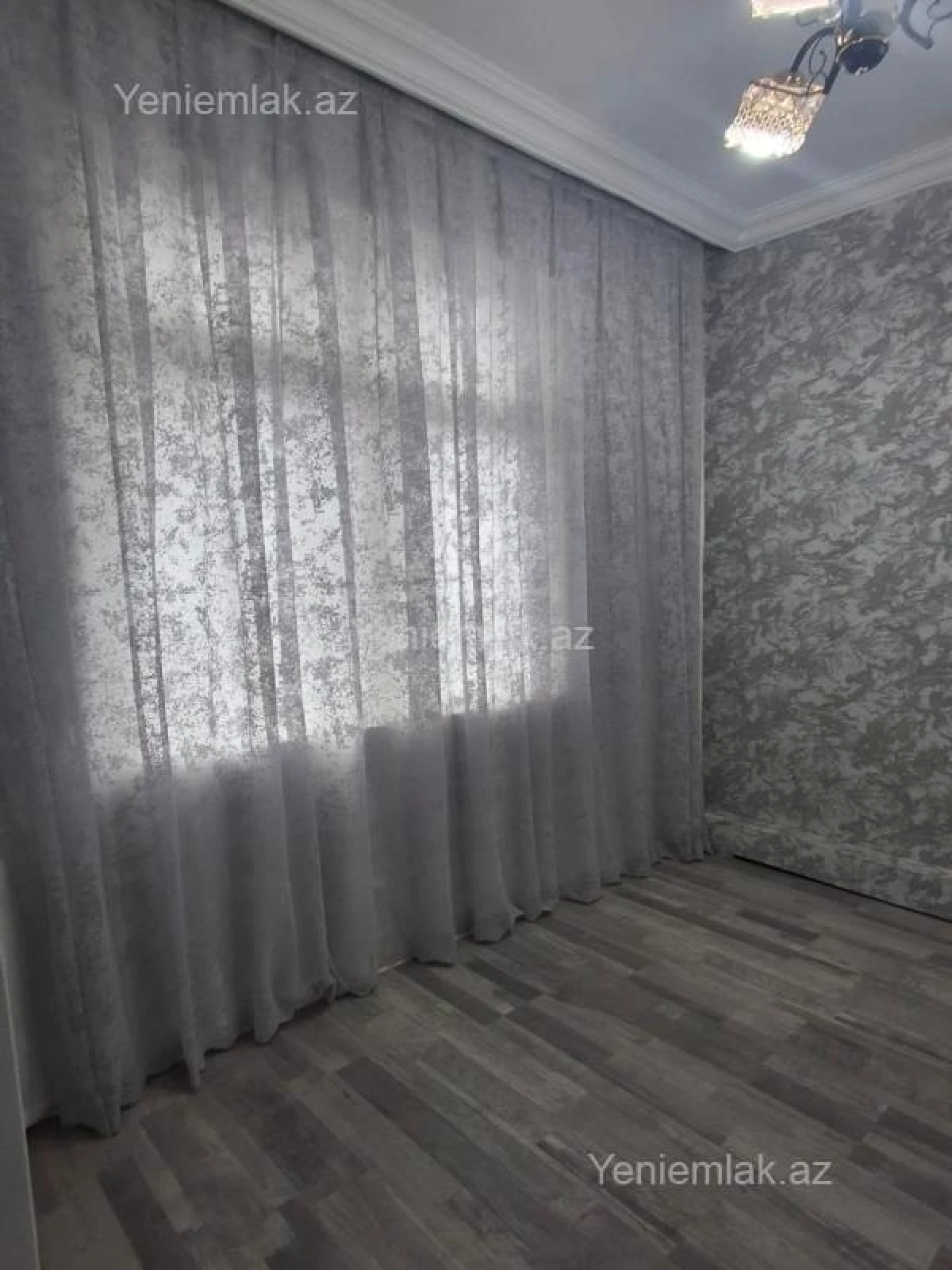 Satılır 2 otaqlı köhnə tikili 36 m²