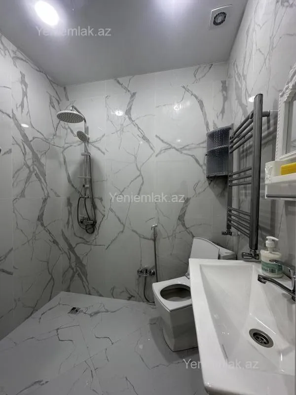 Satılır 2 otaqlı yeni tikili 55 m²