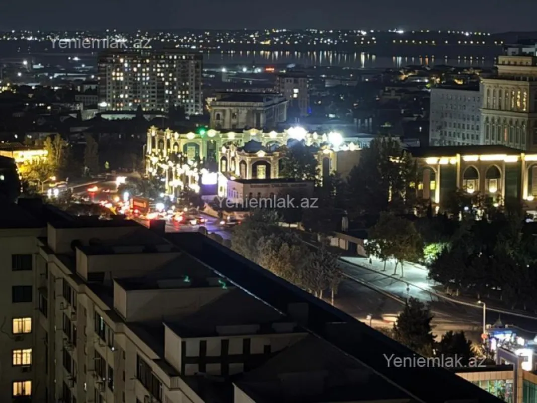 Satılır 4 otaqlı yeni tikili 133 m²