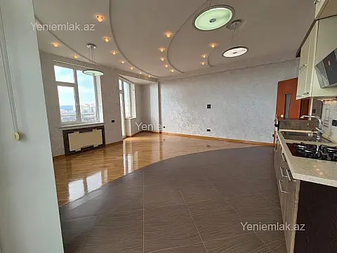 Satılır 3 otaqlı yeni tikili 120 m²