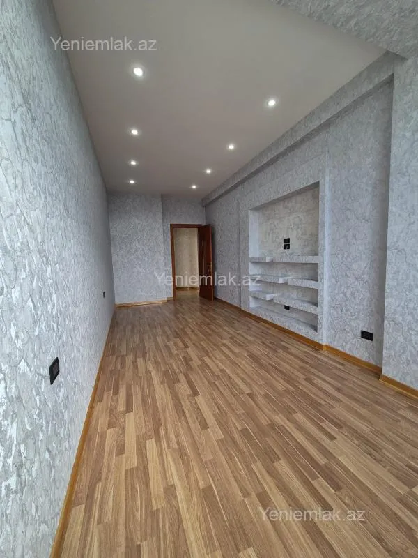 Satılır 3 otaqlı yeni tikili 120 m²
