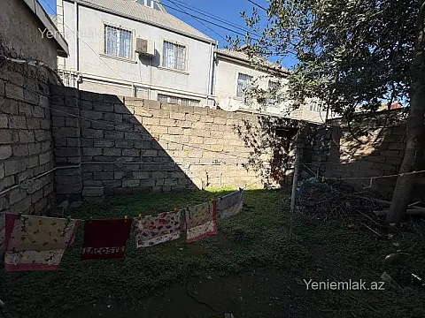 Satılır 4 otaqlı köhnə tikili 115 m²