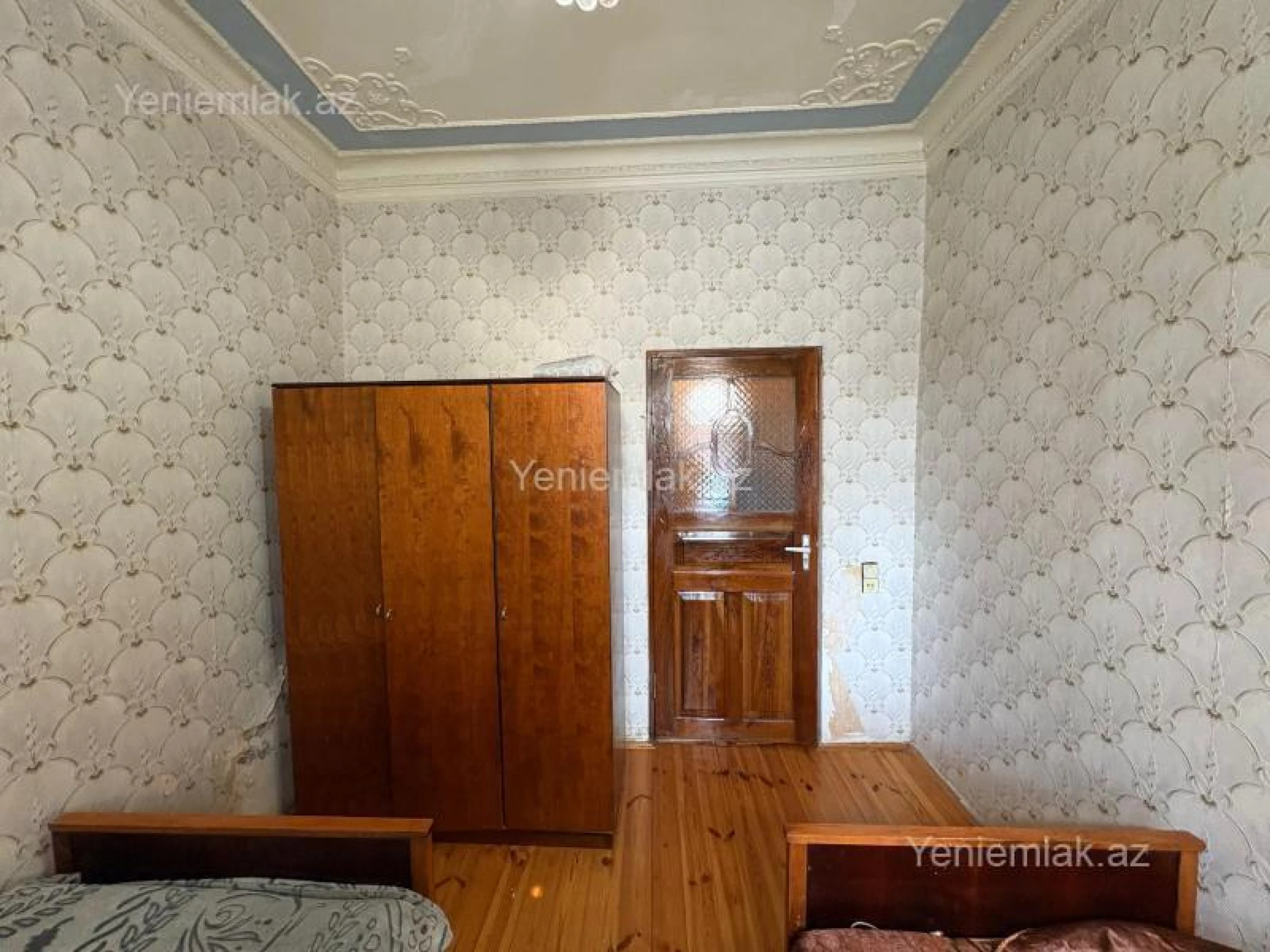 Satılır 4 otaqlı köhnə tikili 115 m²