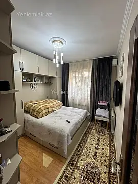 Satılır 2 otaqlı köhnə tikili 52 m²