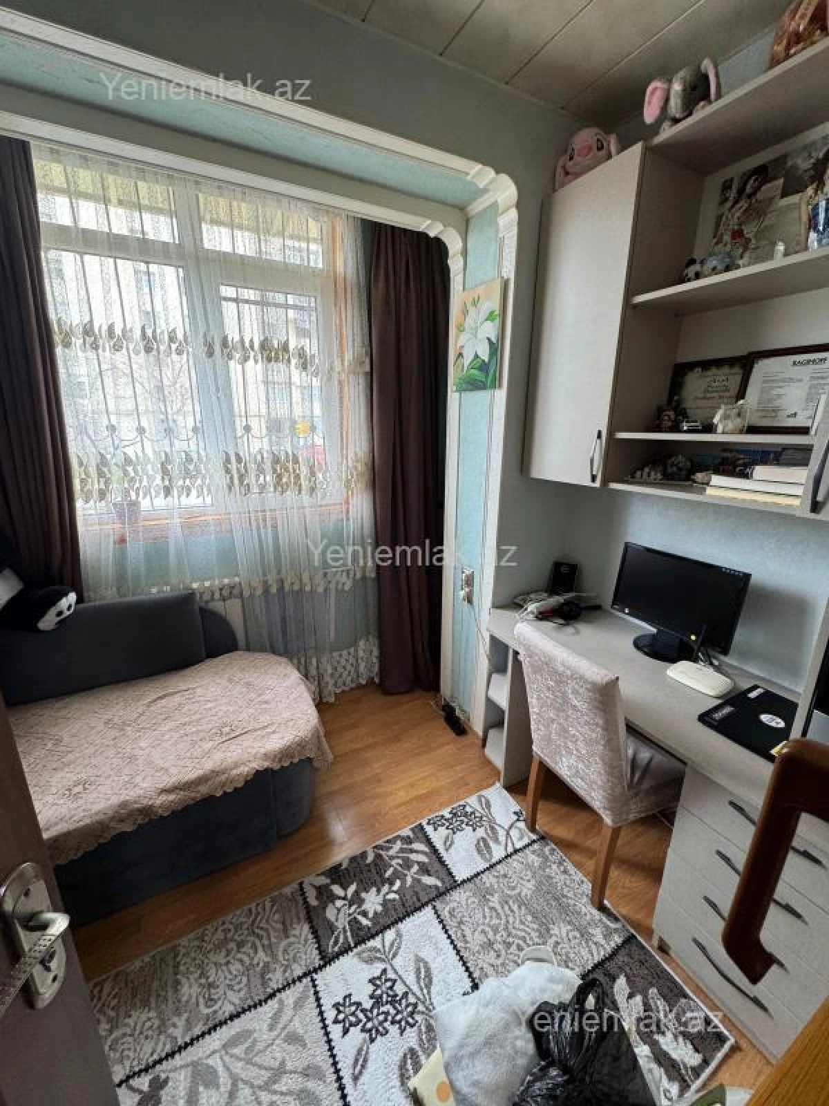 Satılır 2 otaqlı köhnə tikili 52 m²