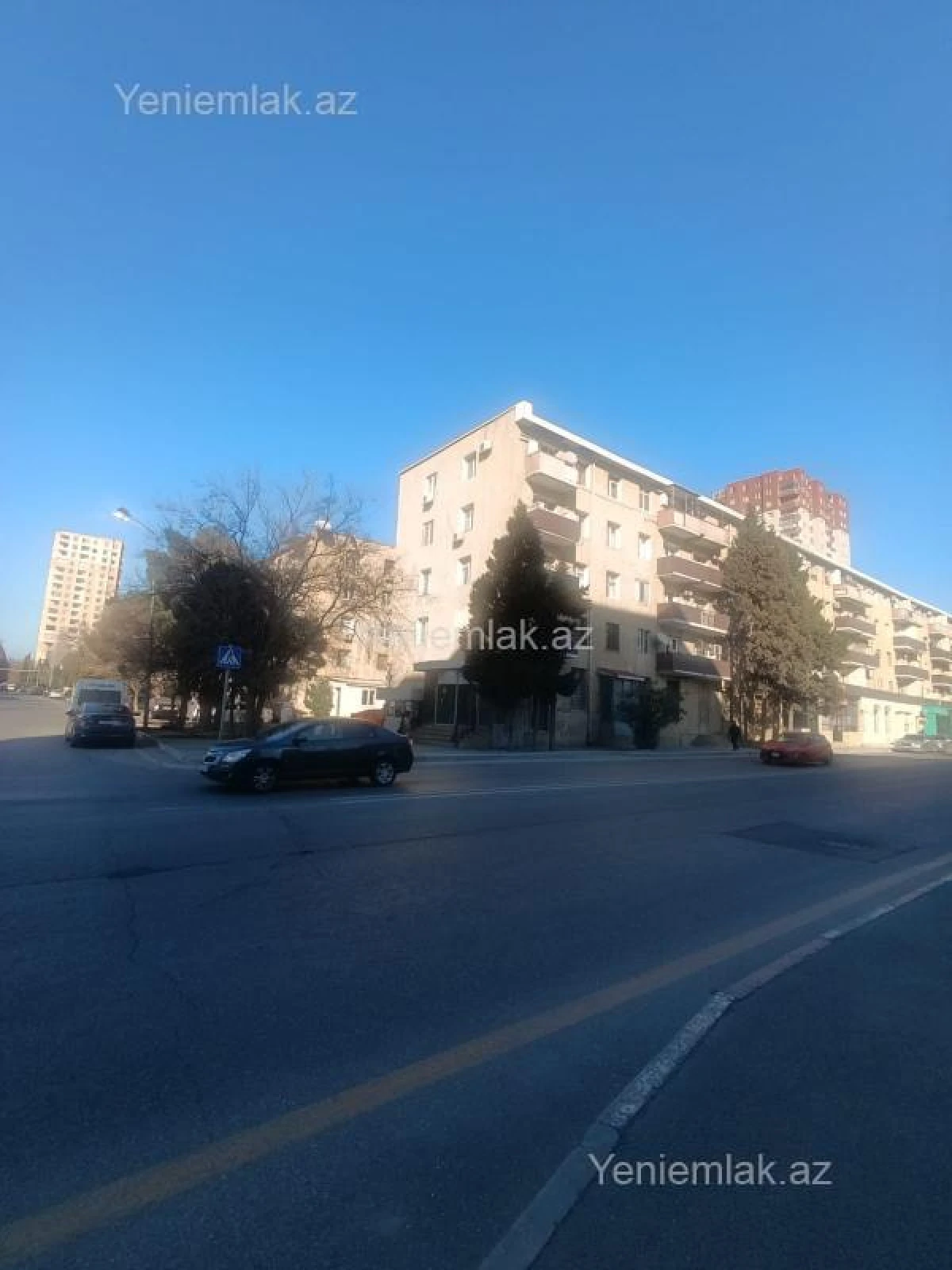 Satılır 1 otaqlı köhnə tikili 35 m²