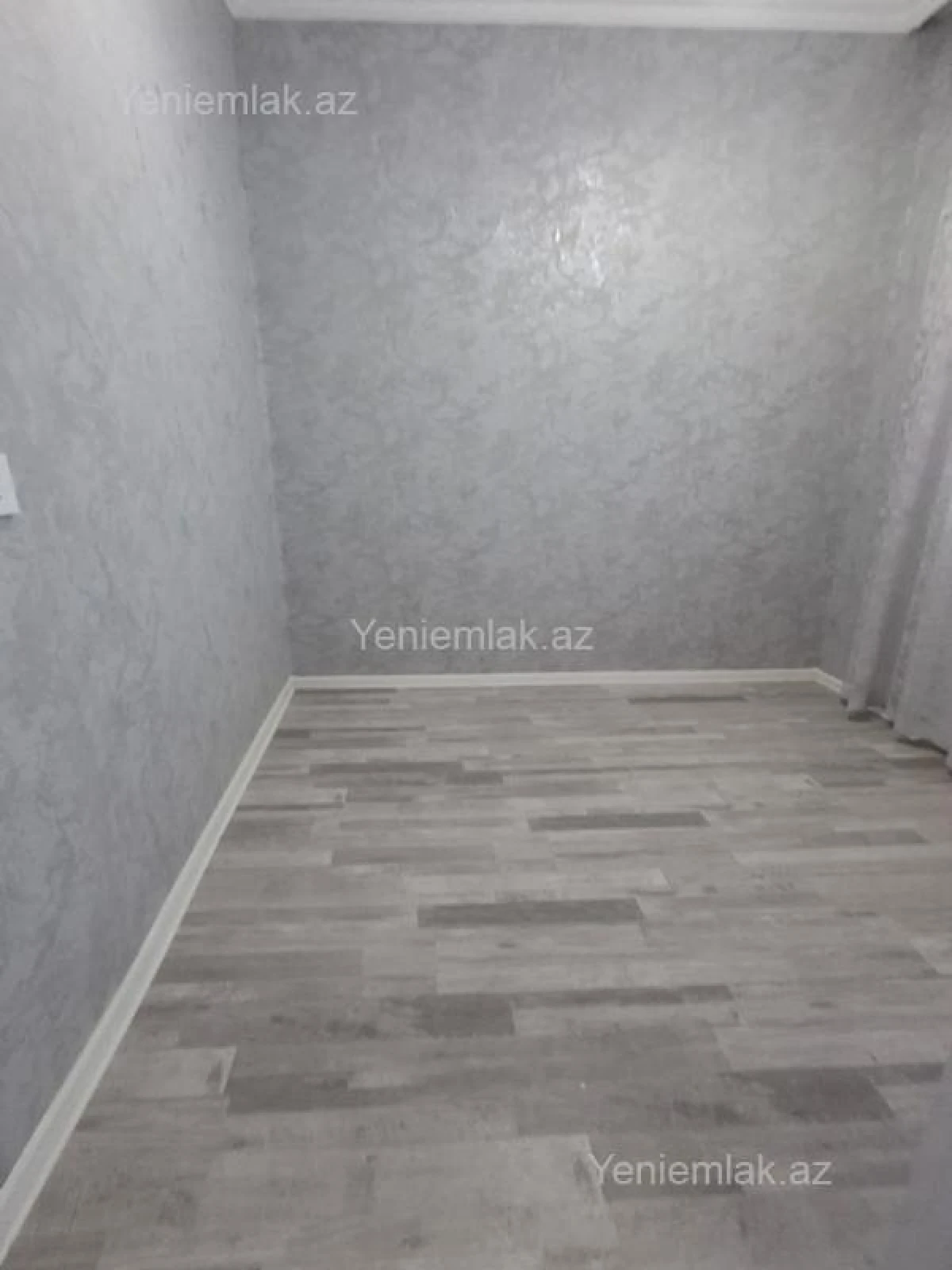 Satılır 2 otaqlı köhnə tikili 36 m²