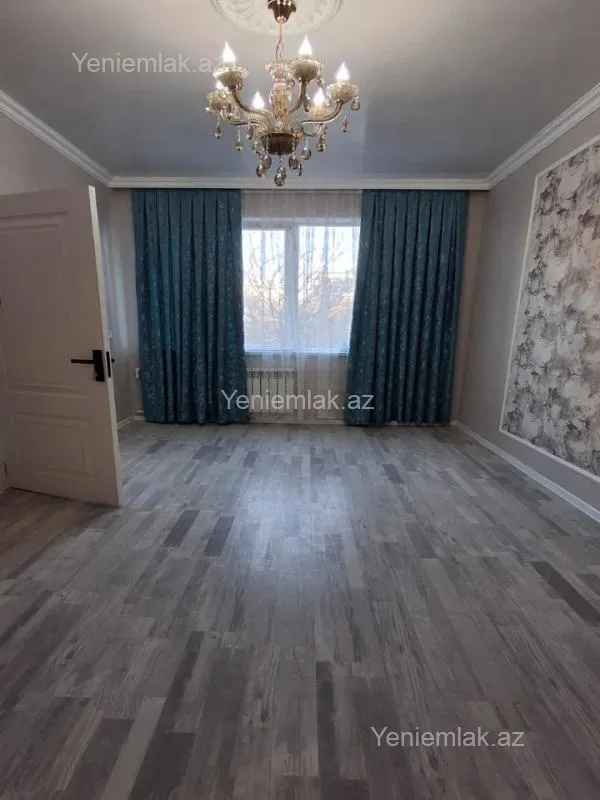 Satılır 2 otaqlı köhnə tikili 36 m²