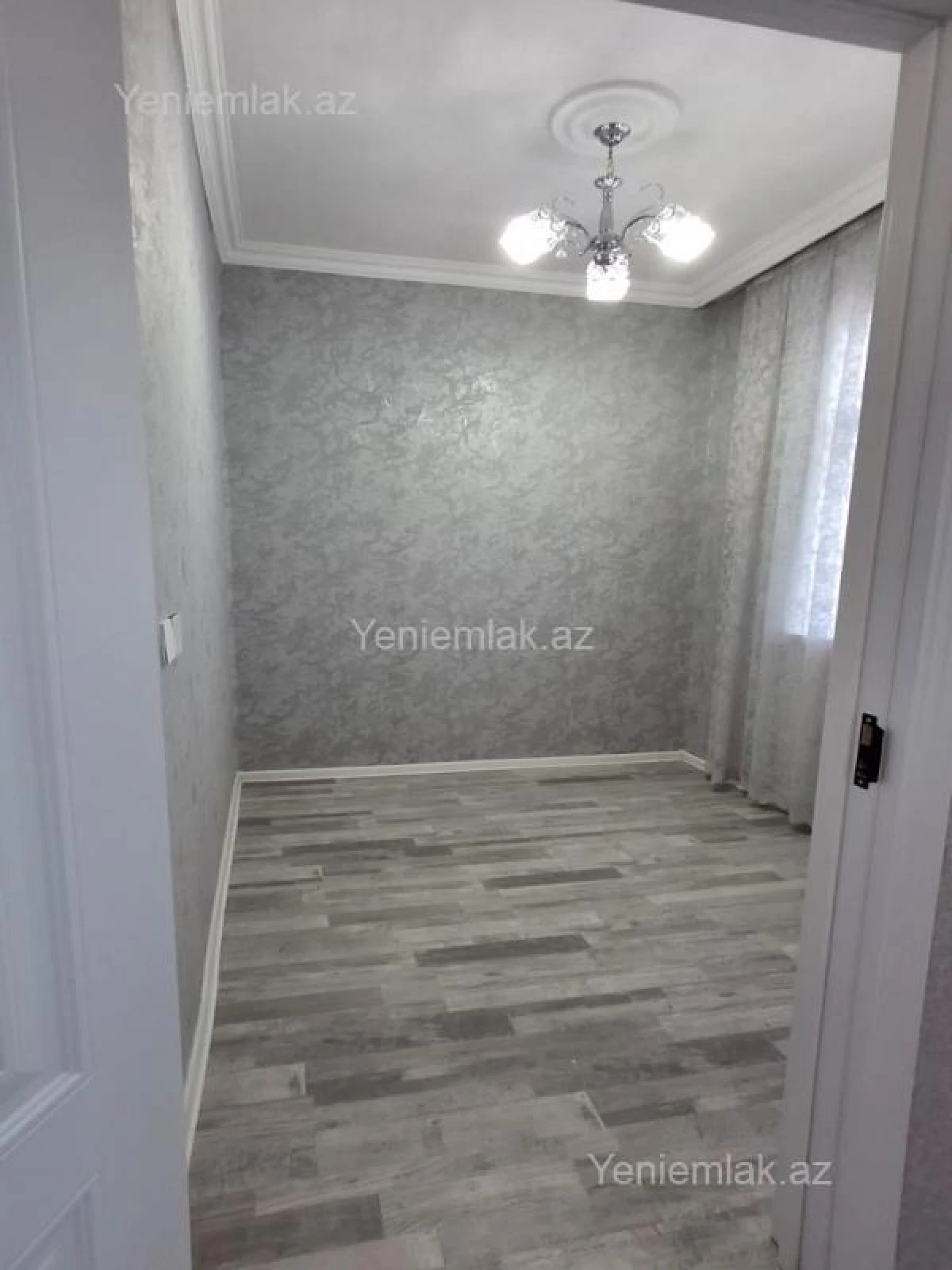 Satılır 2 otaqlı köhnə tikili 36 m²