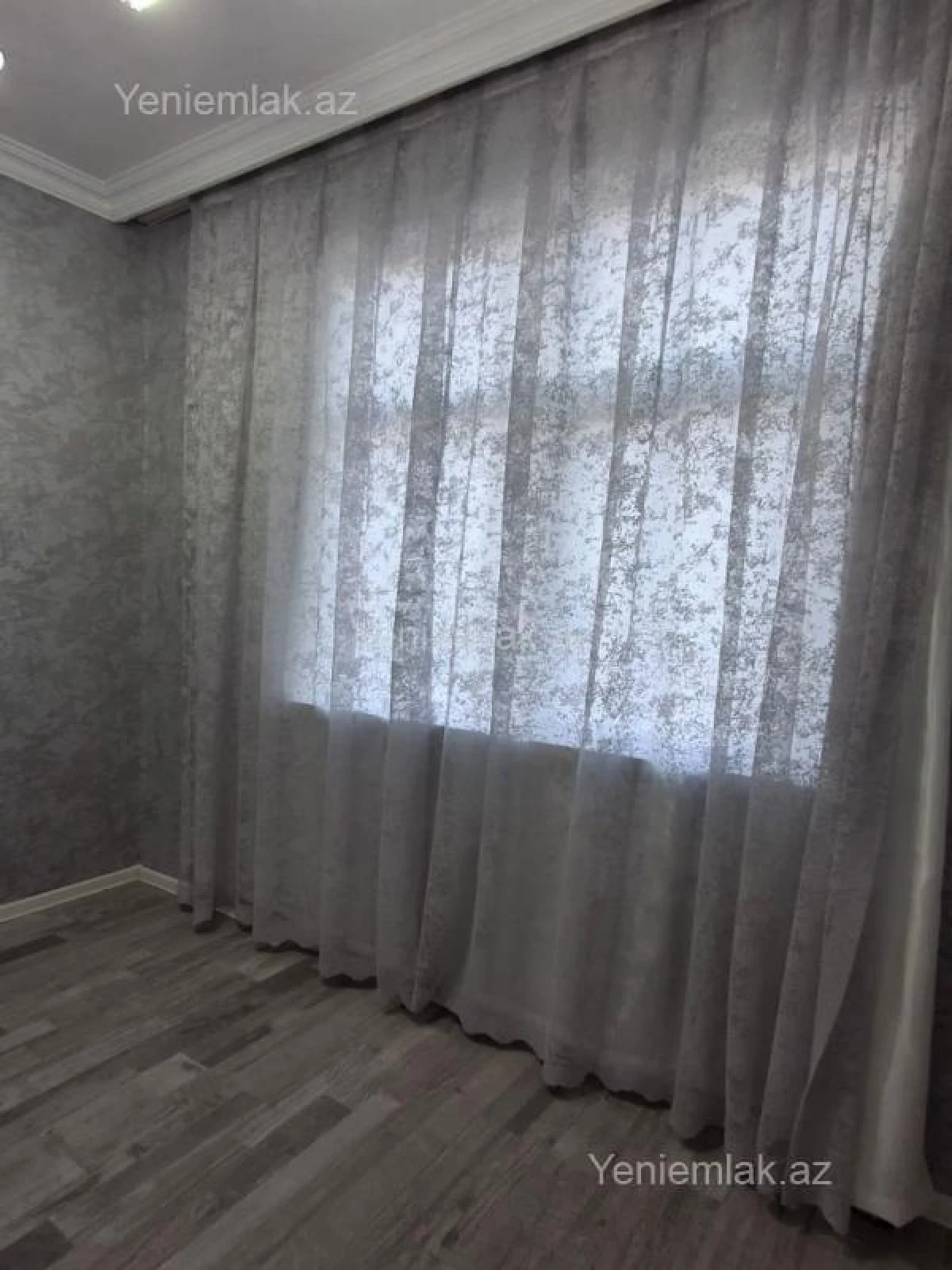 Satılır 2 otaqlı köhnə tikili 36 m²