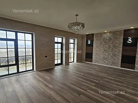 Satılır 5 otaqlı həyət evi 200 m²
