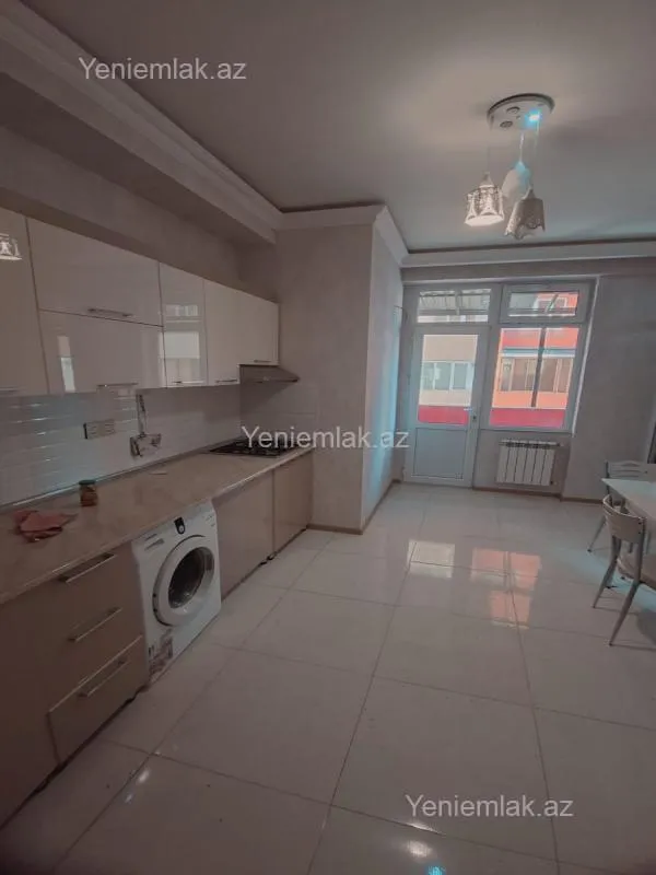 Satılır 3 otaqlı yeni tikili 102 m²