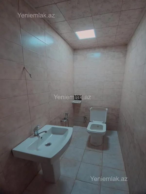 Satılır 3 otaqlı yeni tikili 102 m²