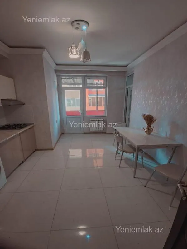 Satılır 3 otaqlı yeni tikili 102 m²