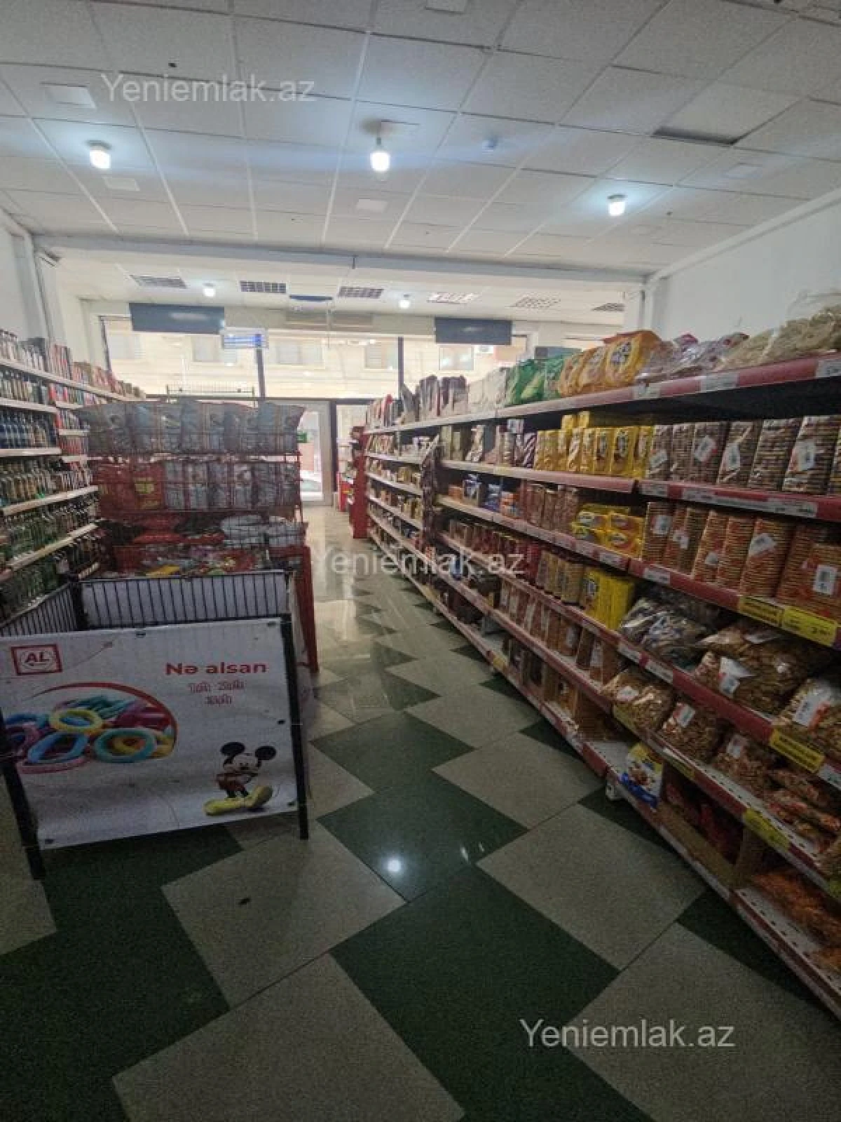 Satılır 1 otaqlı obyekt 200 m²