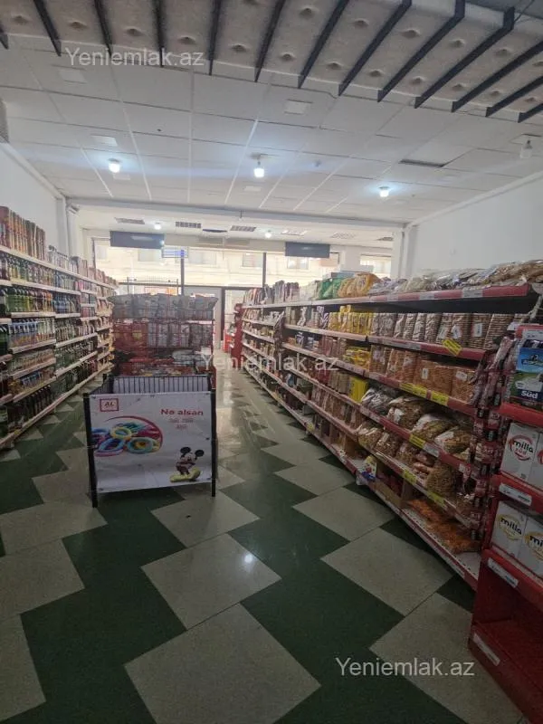 Satılır 1 otaqlı obyekt 200 m²