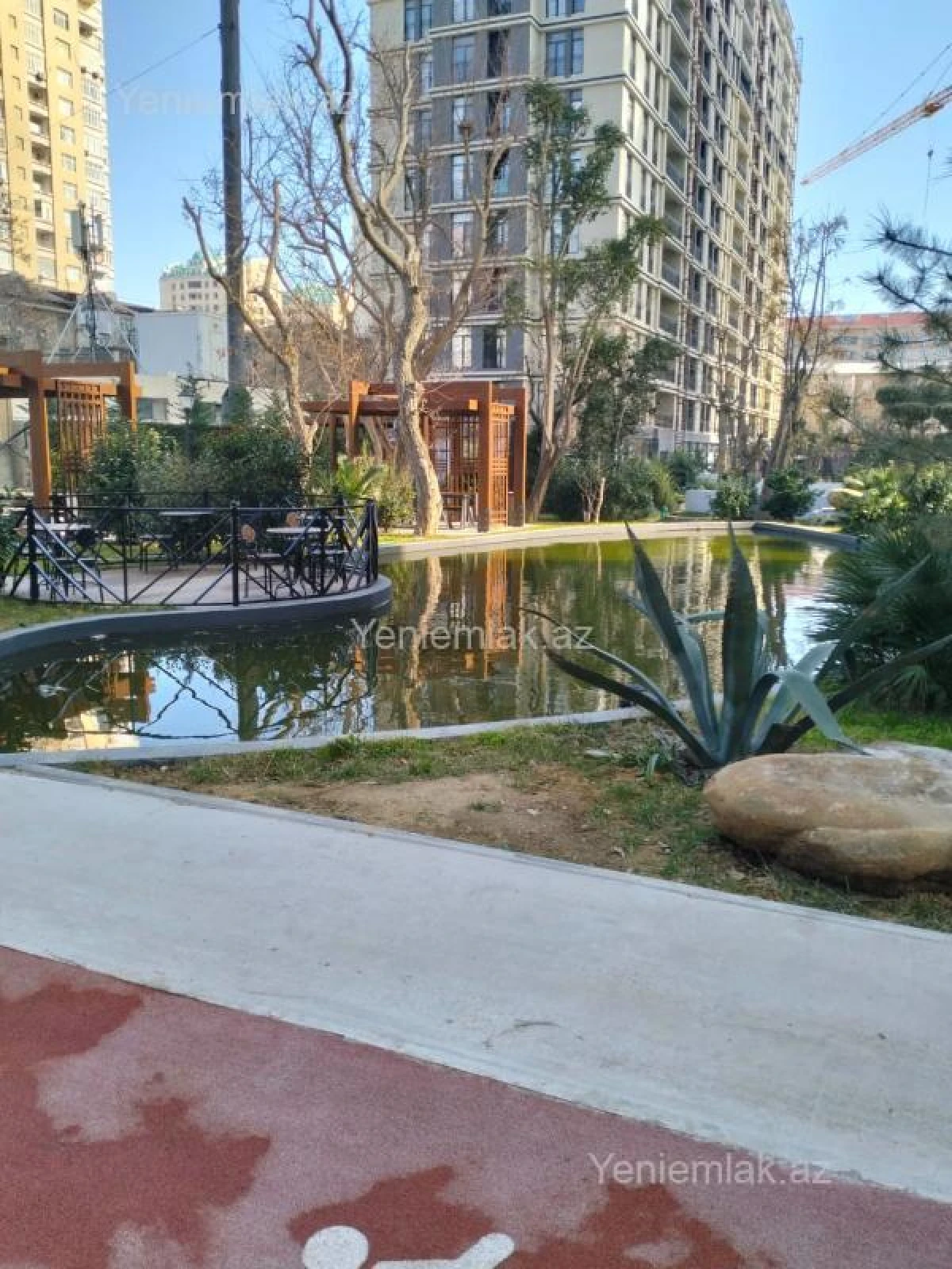 Satılır 3 otaqlı yeni tikili 131 m²