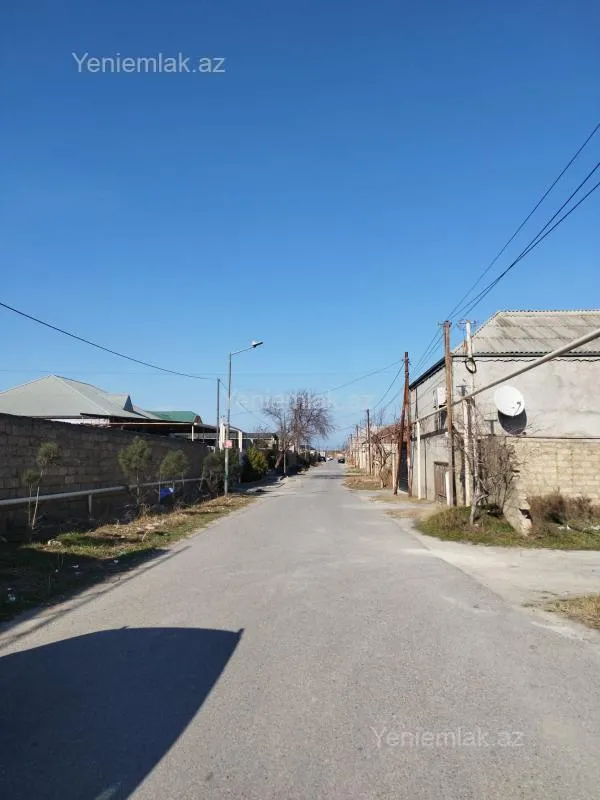 Satılır 3 otaqlı həyət evi 100 m²