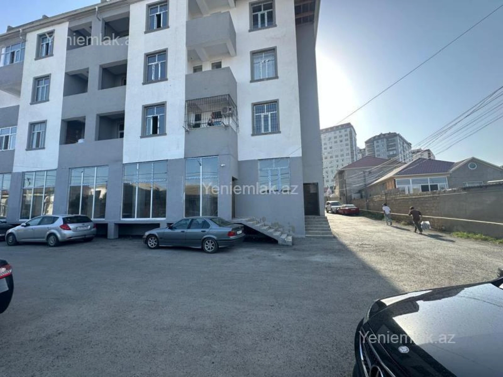 Satılır 2 otaqlı yeni tikili 67.5 m²