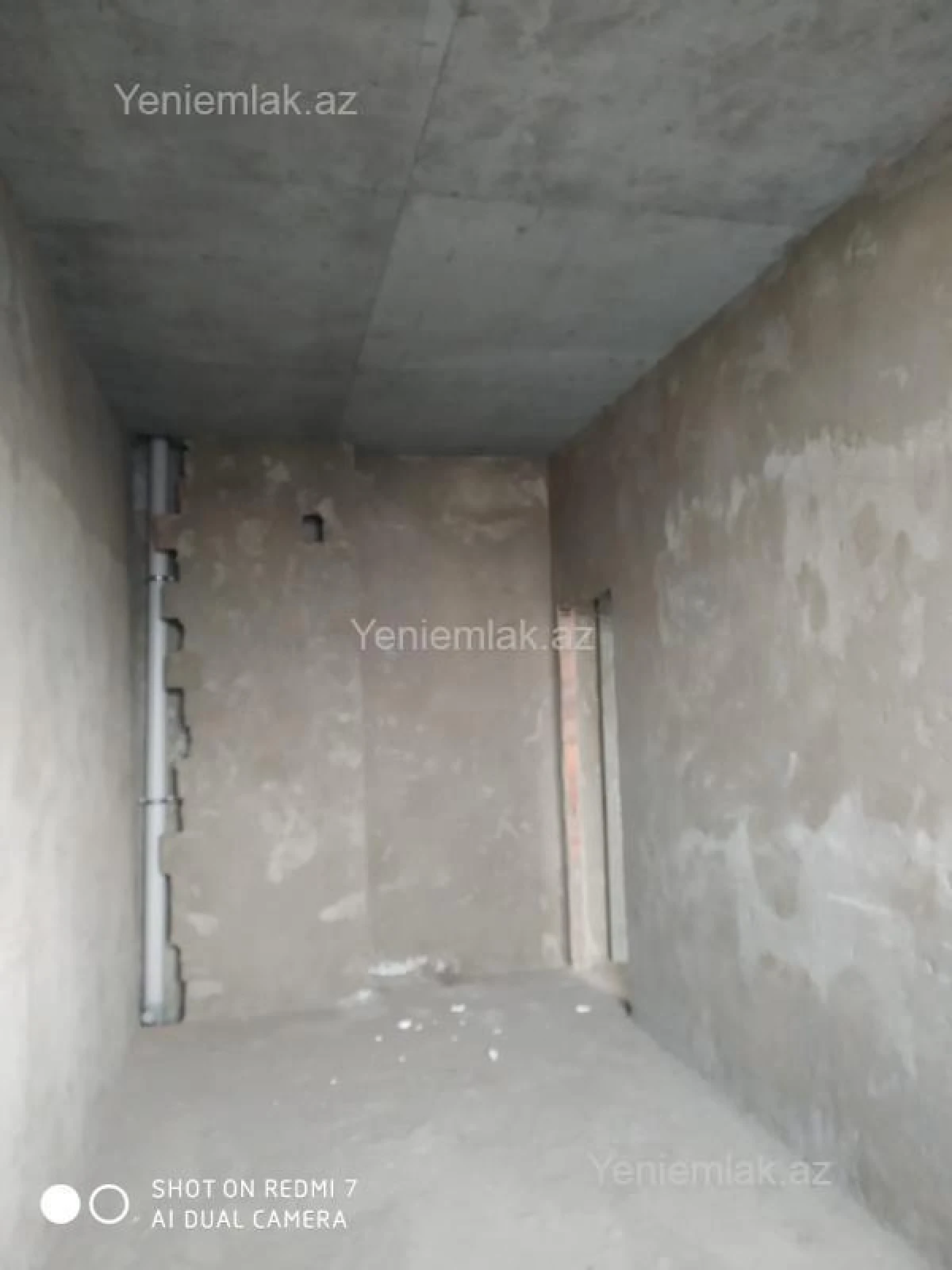 Satılır 2 otaqlı yeni tikili 67.5 m²