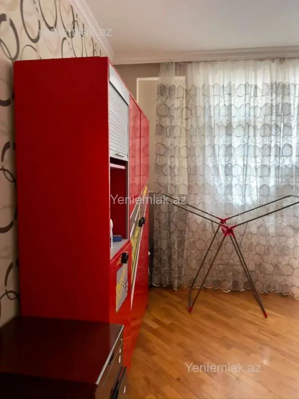Satılır 3 otaqlı yeni tikili 140 m²