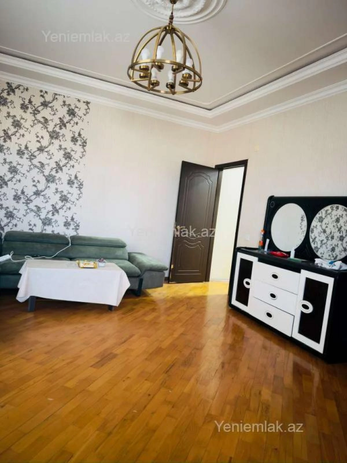 Satılır 3 otaqlı yeni tikili 140 m²