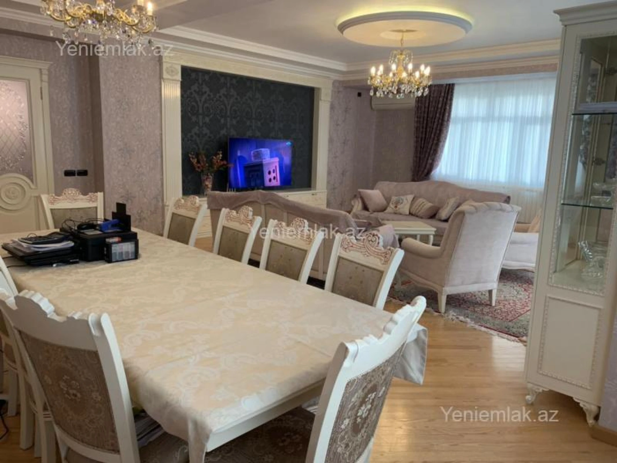 Satılır 4 otaqlı yeni tikili 220 m²