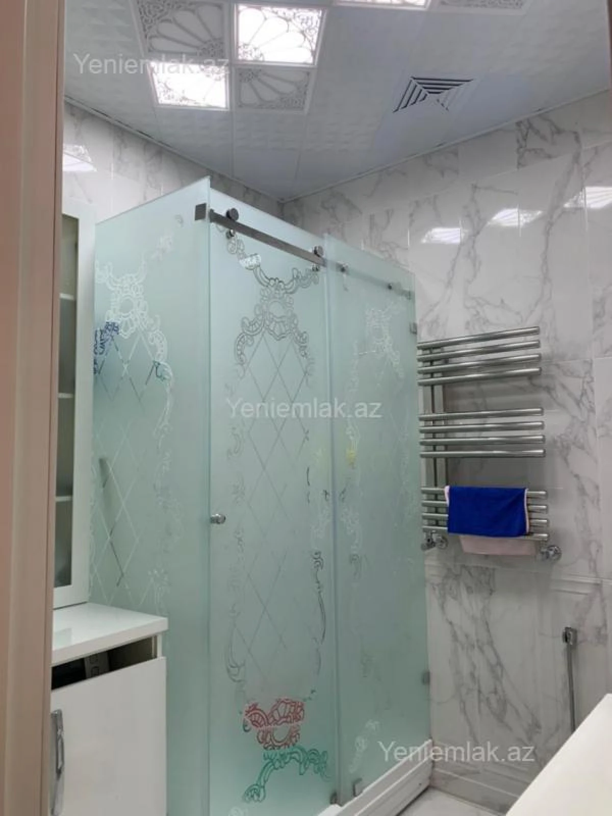 Satılır 4 otaqlı yeni tikili 220 m²