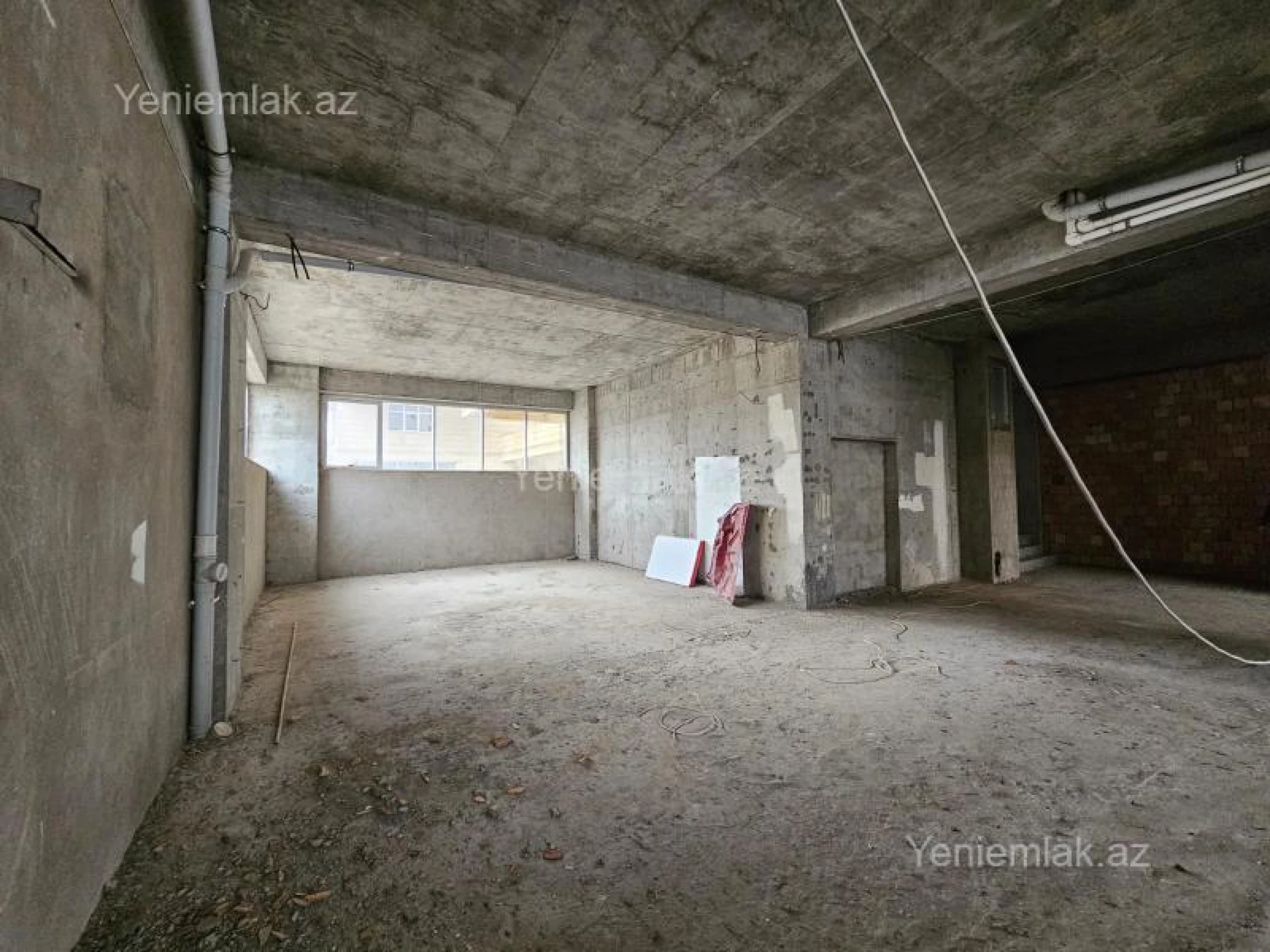 Satılır 1 otaqlı obyekt 202 m²