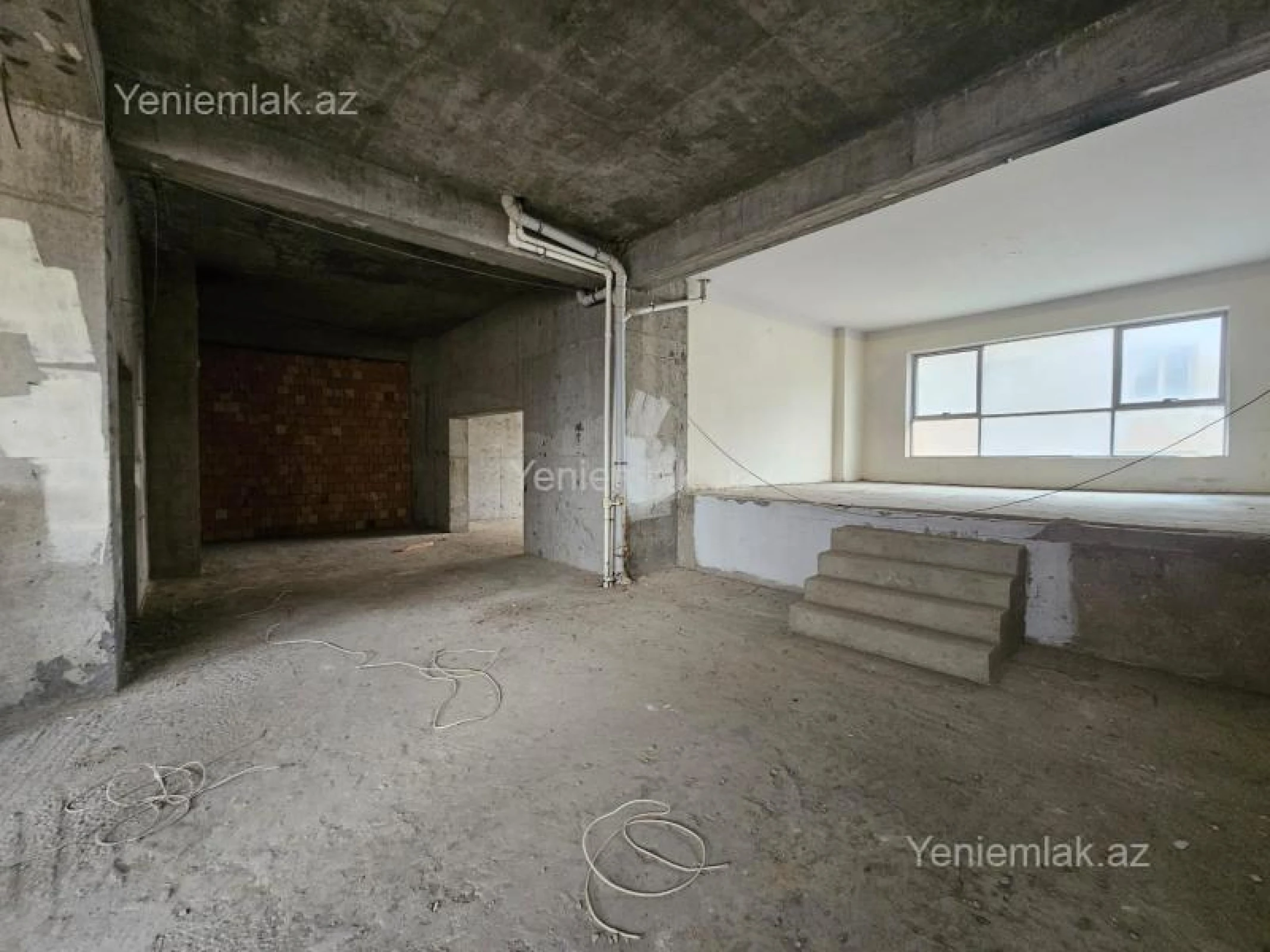Satılır 1 otaqlı obyekt 202 m²
