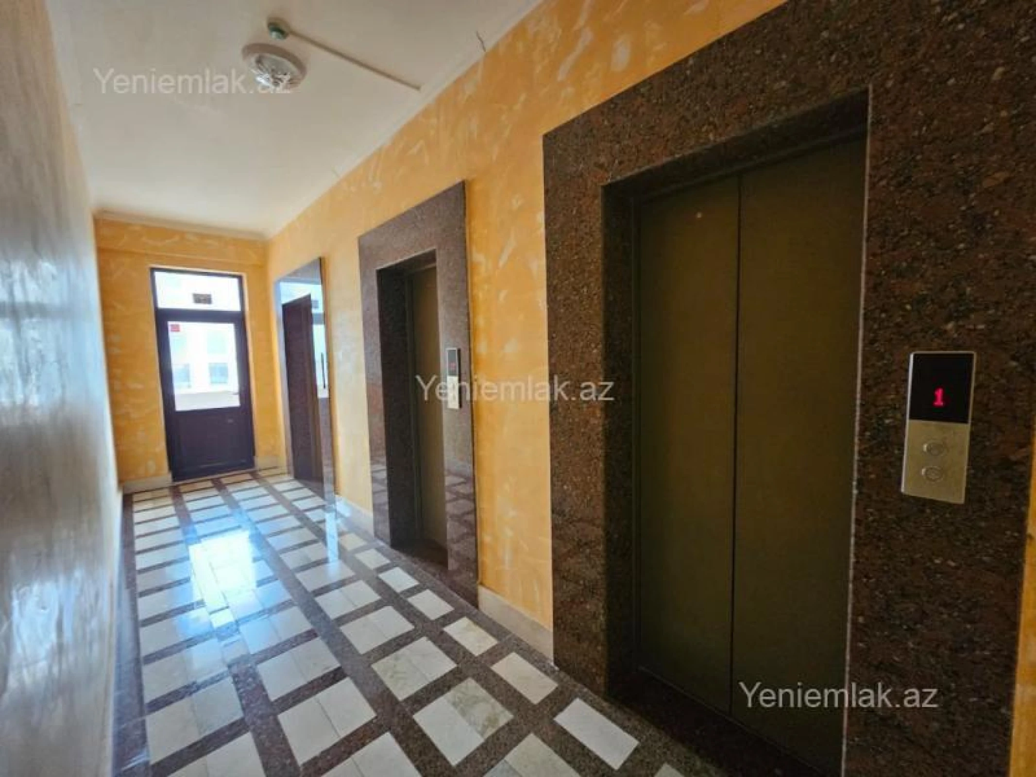 Satılır 4 otaqlı yeni tikili 185 m²