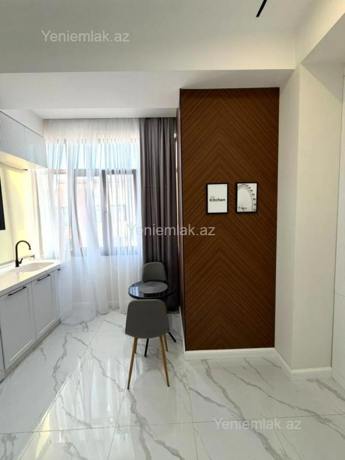 Satılır 3 otaqlı yeni tikili 82 m²