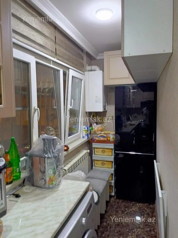 Satılır 3 otaqlı köhnə tikili 65 m²