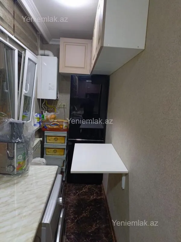 Satılır 3 otaqlı köhnə tikili 65 m²