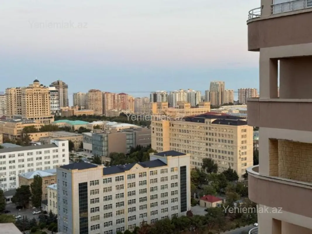 Satılır 3 otaqlı yeni tikili 102 m²