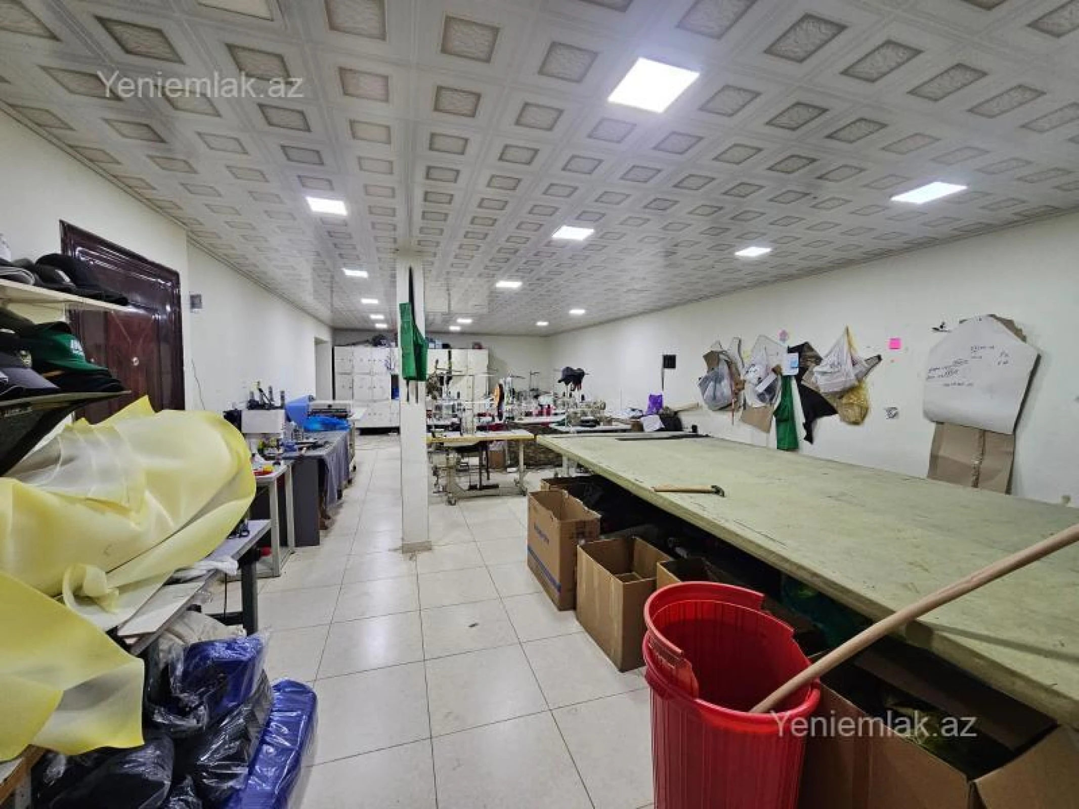 Satılır 2 otaqlı obyekt 300 m²