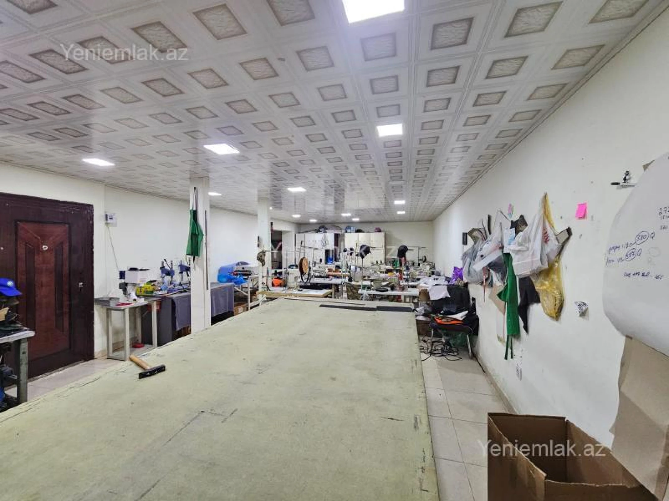 Satılır 2 otaqlı obyekt 300 m²