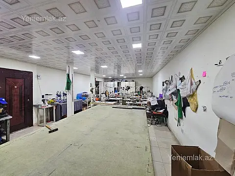 Satılır 2 otaqlı obyekt 300 m²