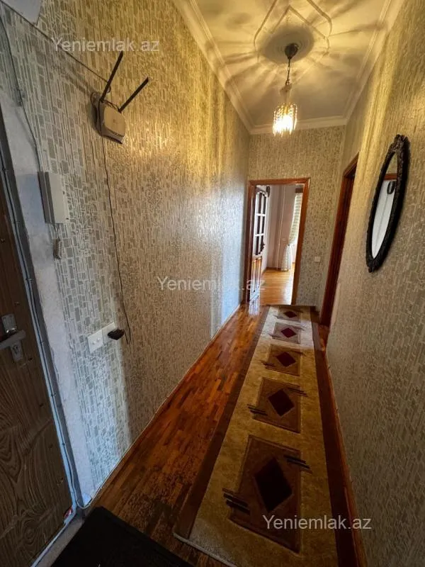Satılır 2 otaqlı köhnə tikili 60 m²