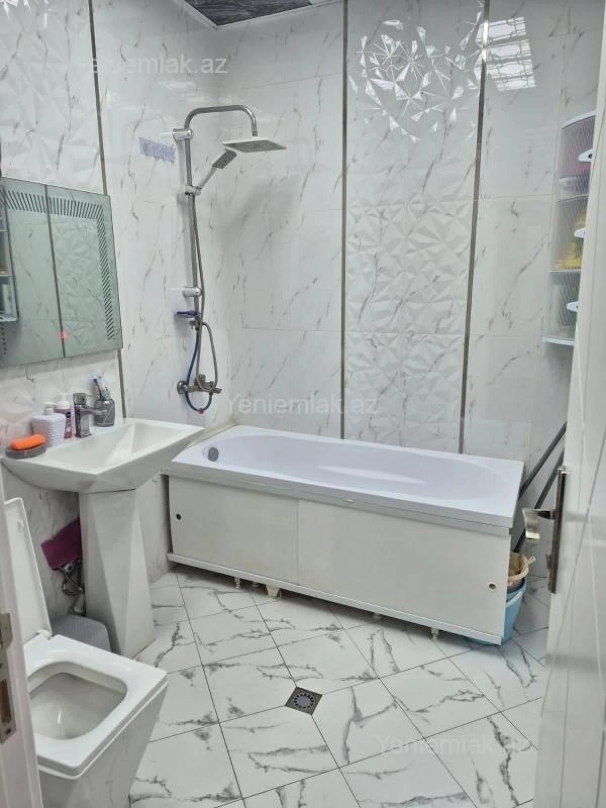 Satılır 3 otaqlı yeni tikili 71 m²