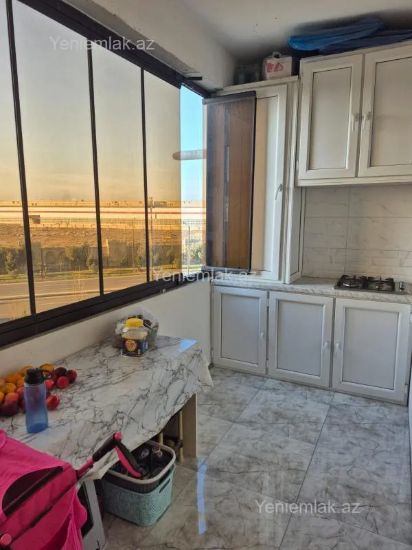 Satılır 3 otaqlı yeni tikili 71 m²