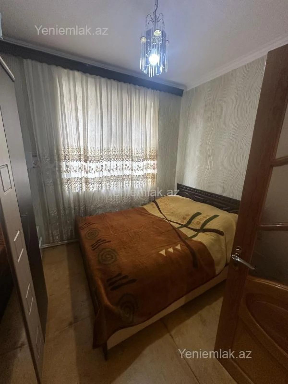 Satılır 3 otaqlı köhnə tikili 72 m²