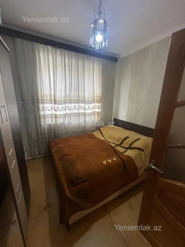 Satılır 3 otaqlı köhnə tikili 72 m²